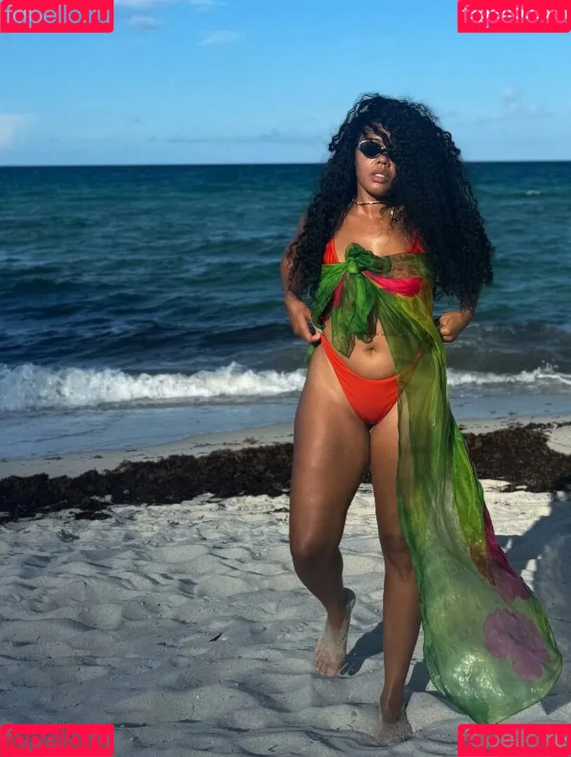 Angela Simmons / angelasimmons Onlyfans Photo Gallery 