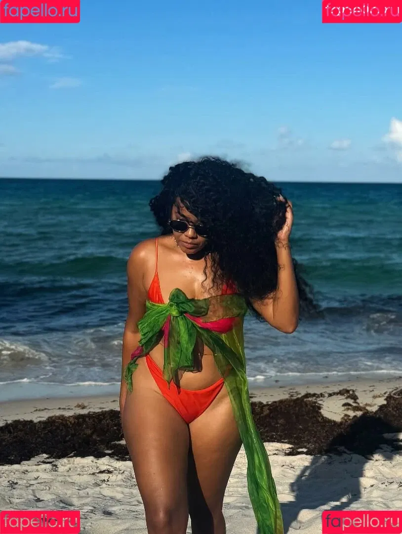 Angela Simmons / angelasimmons Onlyfans Photo Gallery 