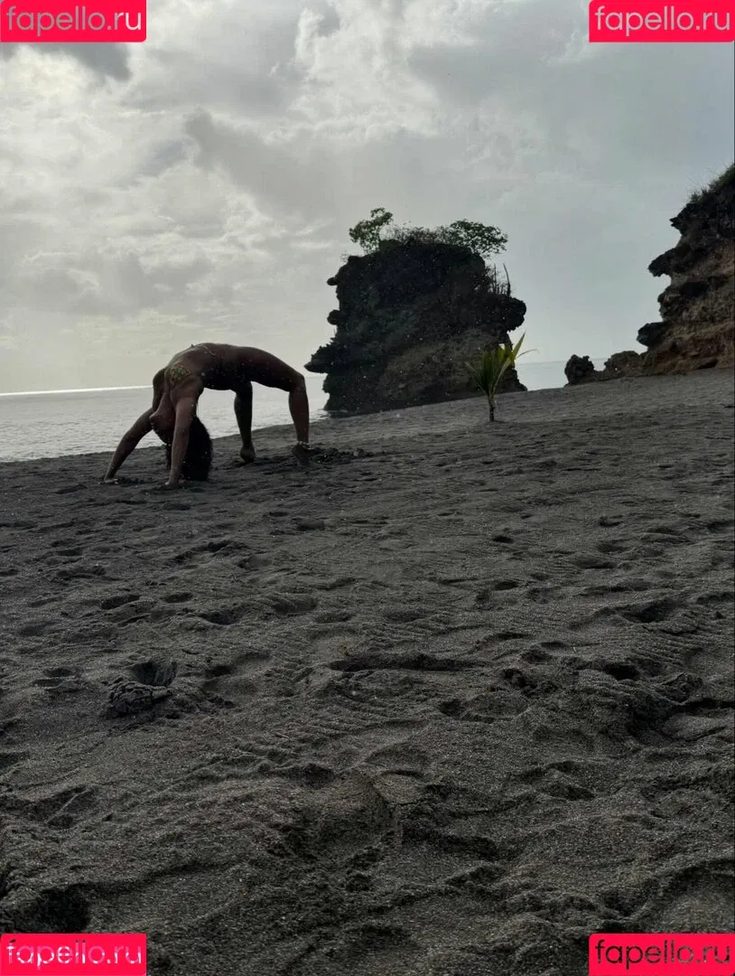 Angela Simmons / angelasimmons Onlyfans Photo Gallery 