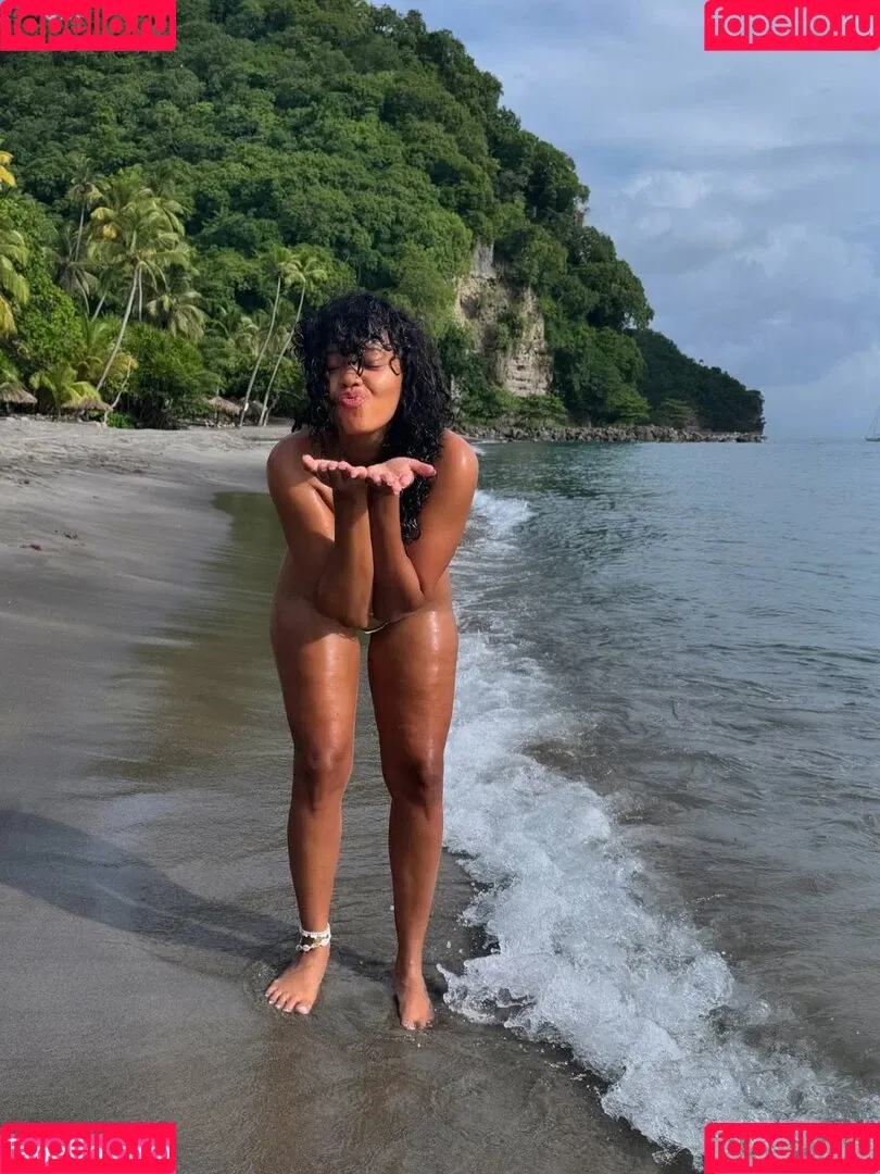 Angela Simmons / angelasimmons Onlyfans Photo Gallery 