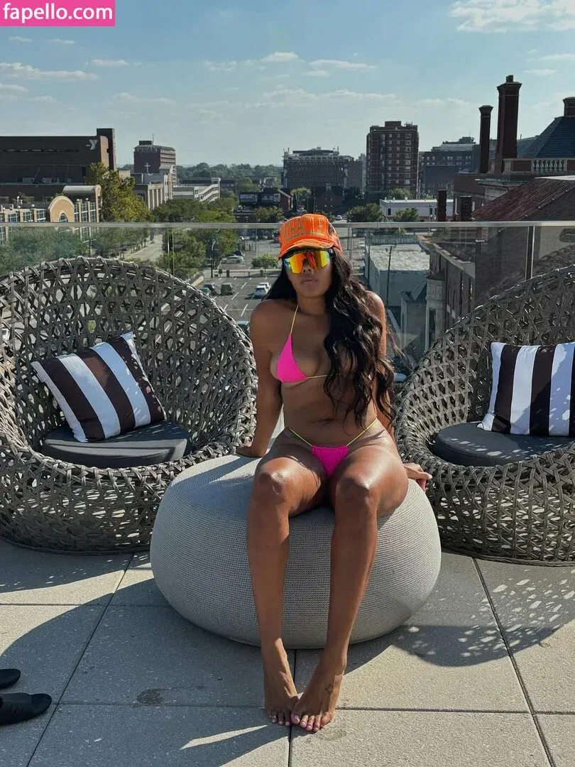 Angela Simmons / angelasimmons Onlyfans Photo Gallery 
