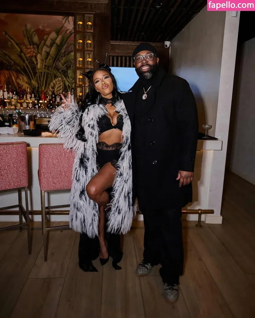 Angela Simmons / angelasimmons Onlyfans Photo Gallery 