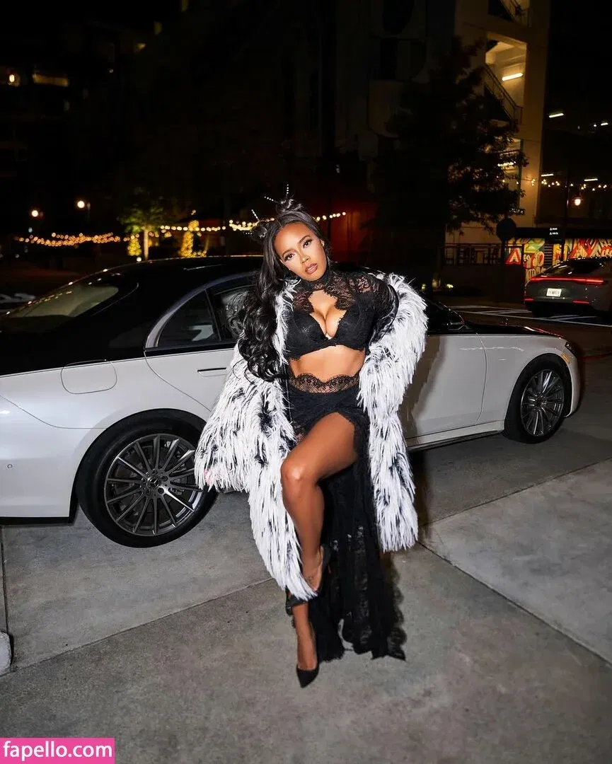 Angela Simmons / angelasimmons Onlyfans Photo Gallery 