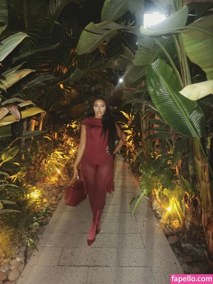 Angela Simmons / angelasimmons Onlyfans Photo Gallery 