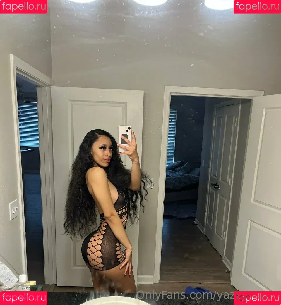 Queen Yasmeena / yazzylonglegs / yazzyyams Onlyfans Photo Gallery 