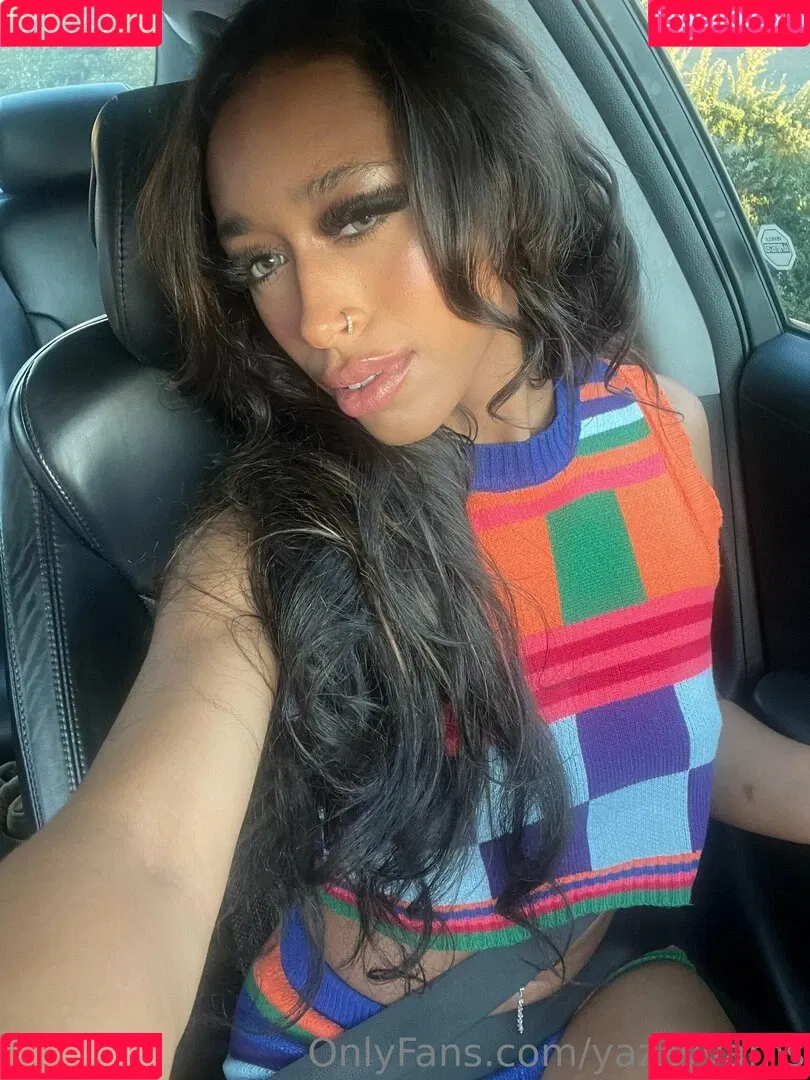 Queen Yasmeena / yazzylonglegs / yazzyyams Onlyfans Photo Gallery 