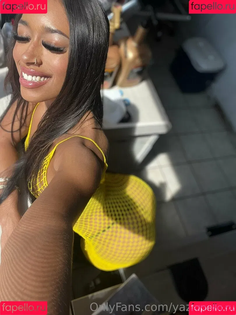 Queen Yasmeena / yazzylonglegs / yazzyyams Onlyfans Photo Gallery 