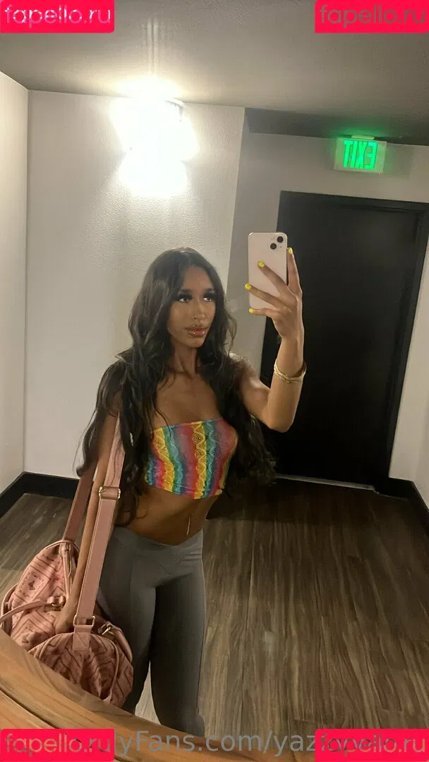 Queen Yasmeena / yazzylonglegs / yazzyyams Onlyfans Photo Gallery 