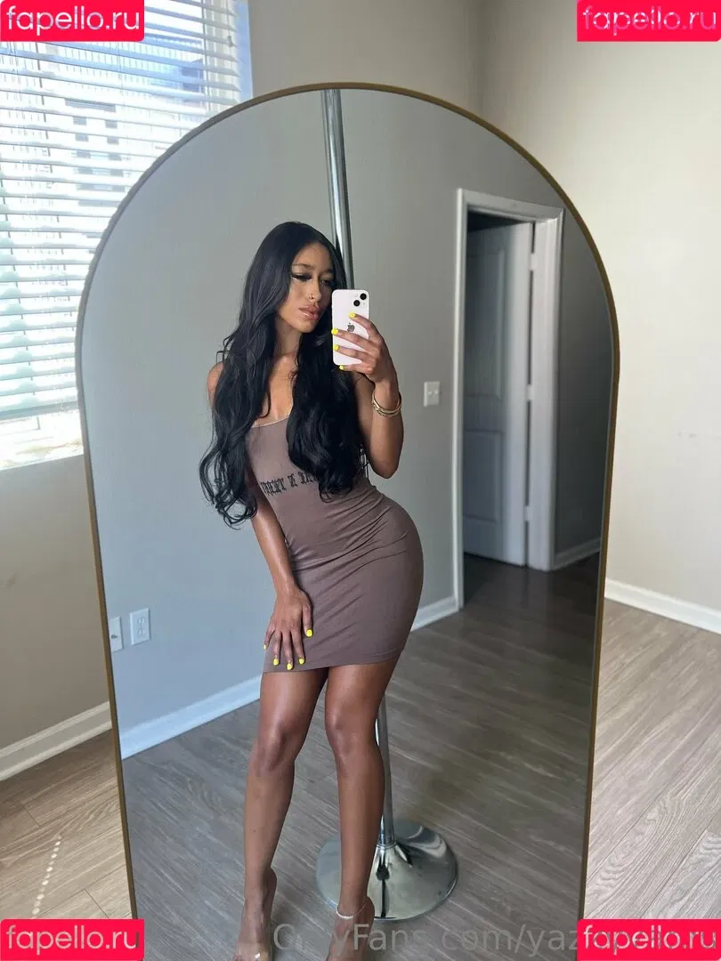 Queen Yasmeena / yazzylonglegs / yazzyyams Onlyfans Photo Gallery 