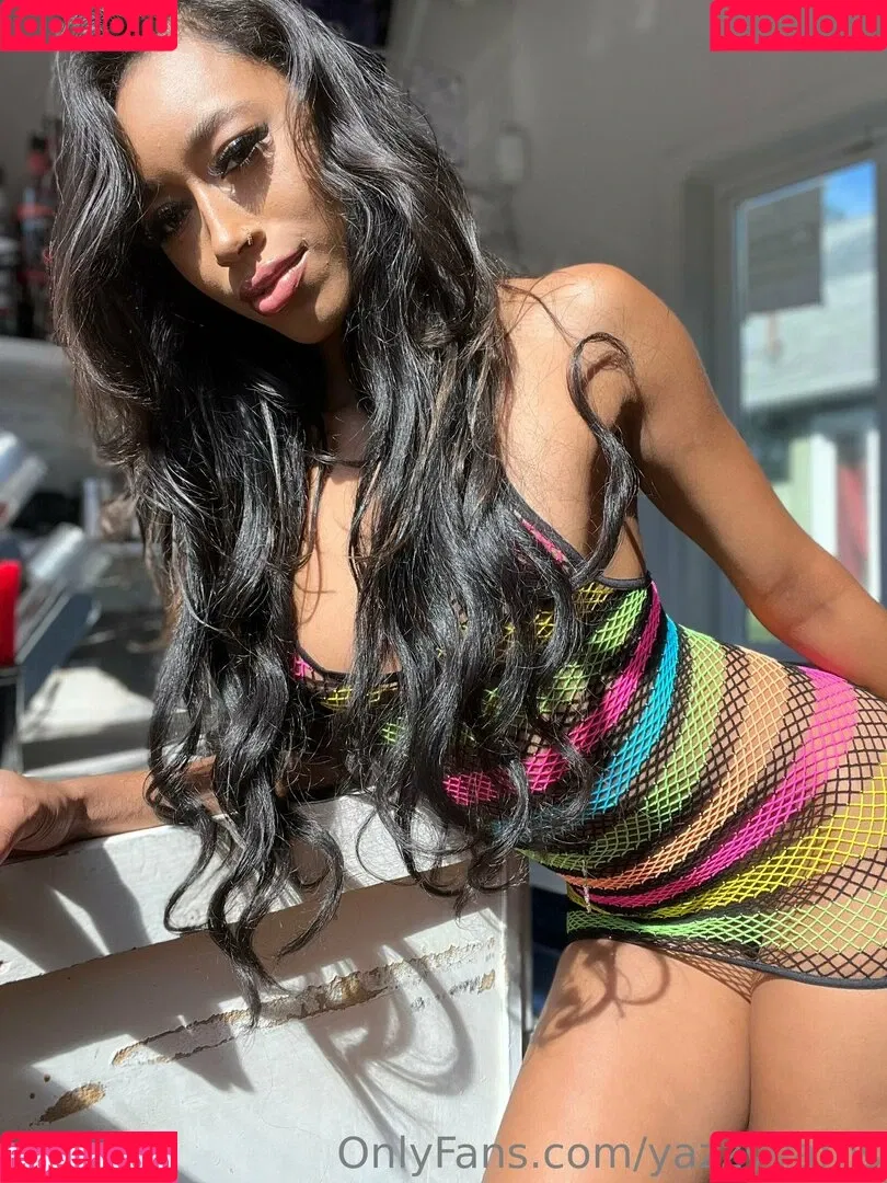 Queen Yasmeena / yazzylonglegs / yazzyyams Onlyfans Photo Gallery 