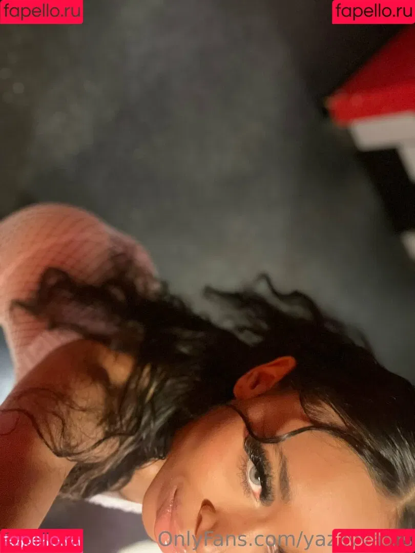 Queen Yasmeena / yazzylonglegs / yazzyyams Onlyfans Photo Gallery 