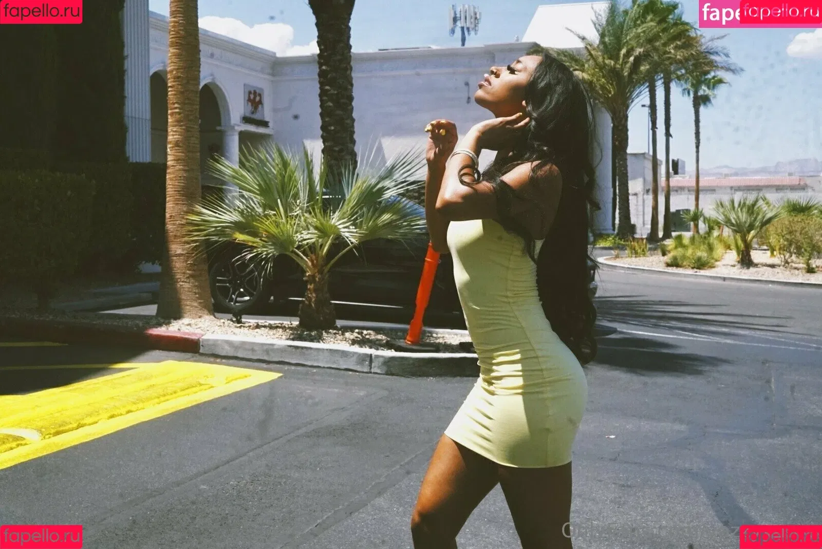 Queen Yasmeena / yazzylonglegs / yazzyyams Onlyfans Photo Gallery 