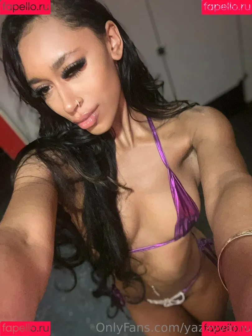 Queen Yasmeena / yazzylonglegs / yazzyyams Onlyfans Photo Gallery 