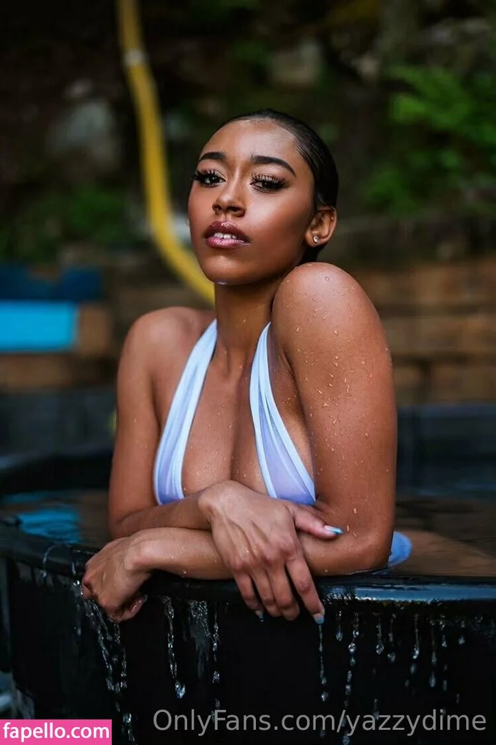 Queen Yasmeena / yazzylonglegs / yazzyyams Onlyfans Photo Gallery 