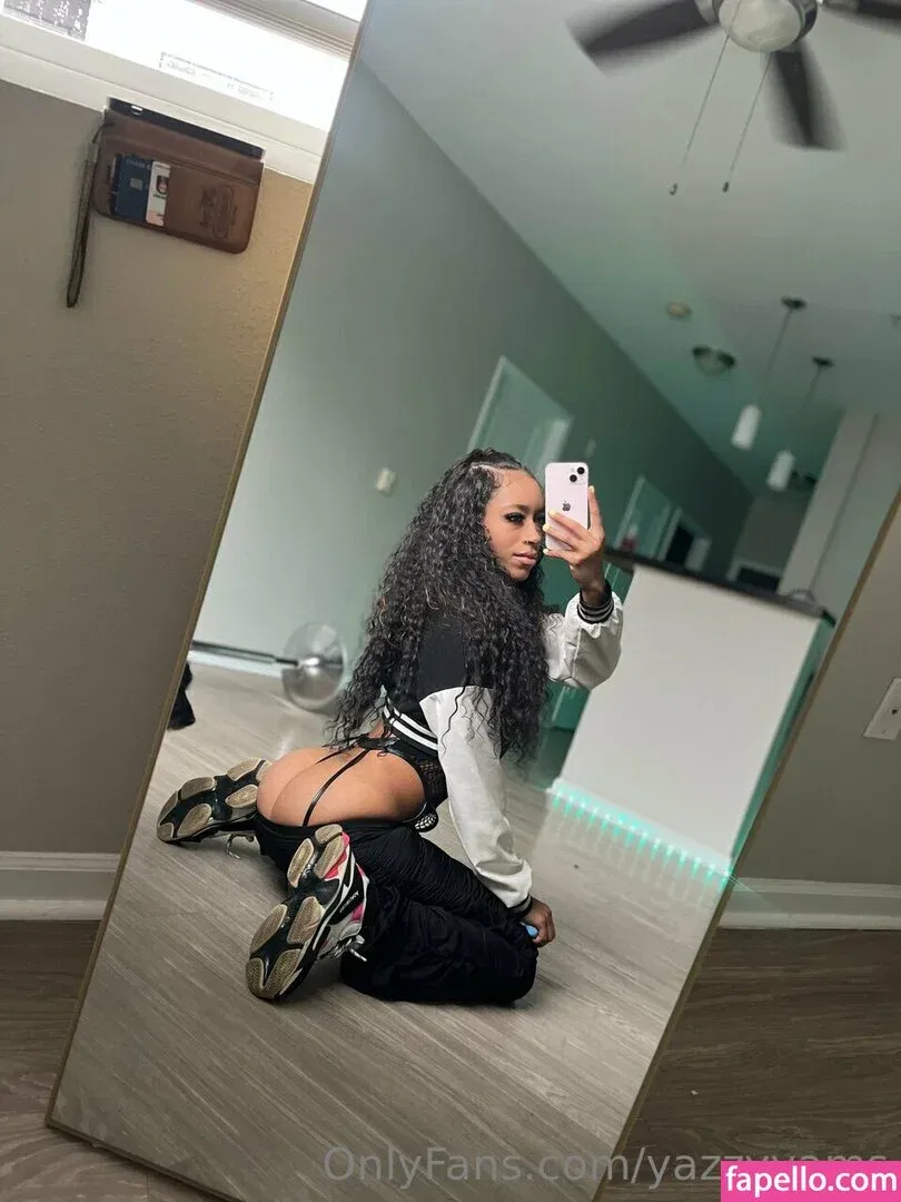 Queen Yasmeena / yazzylonglegs / yazzyyams Onlyfans Photo Gallery 