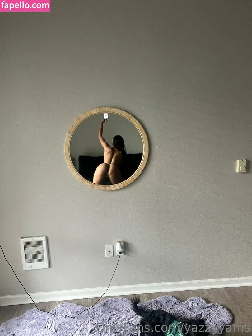 Queen Yasmeena / yazzylonglegs / yazzyyams Onlyfans Photo Gallery 