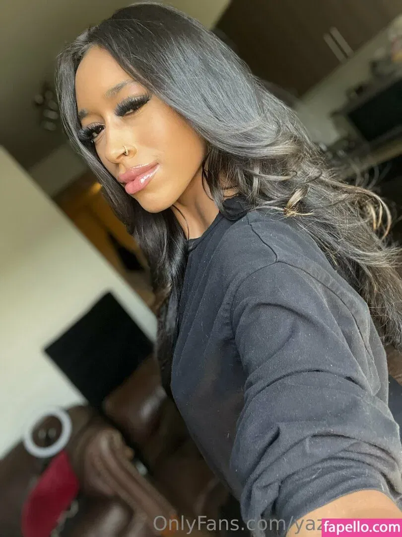 Queen Yasmeena / yazzylonglegs / yazzyyams Onlyfans Photo Gallery 