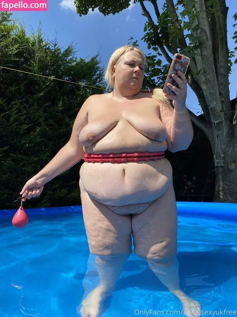 adelesexyukfree Onlyfans Photo Gallery 