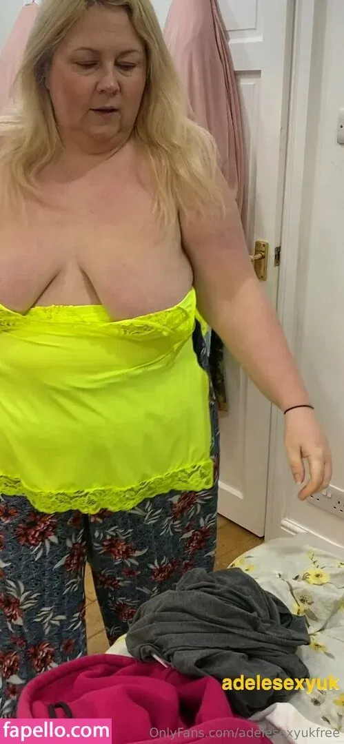 adelesexyukfree Onlyfans Photo Gallery 