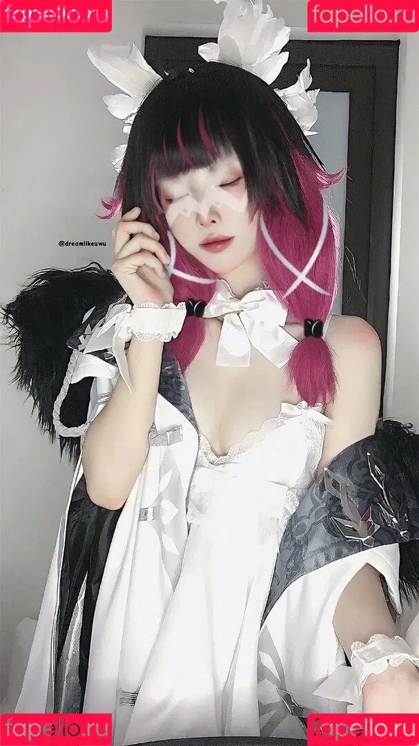 DreamlikeUwU / dreamymoo / nba_jujuu Onlyfans Photo Gallery 