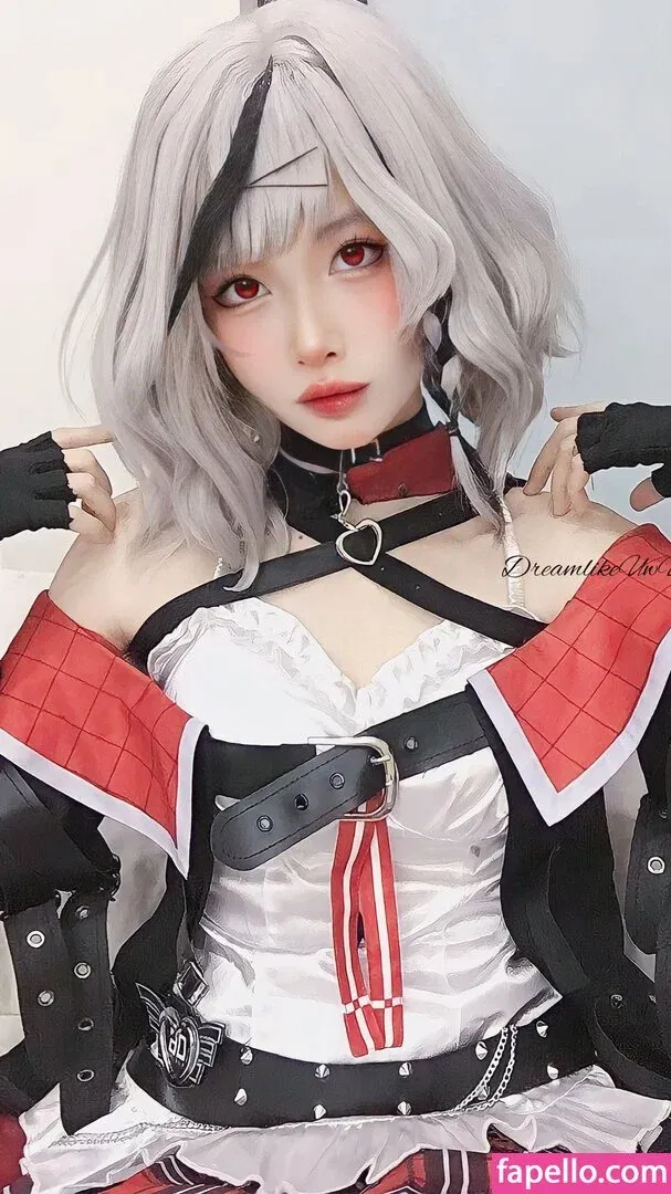 DreamlikeUwU / dreamymoo / nba_jujuu Onlyfans Photo Gallery 