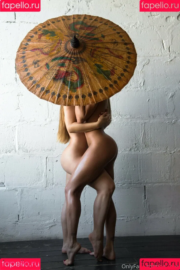 gubernatar / no_lesbi Onlyfans Photo Gallery 