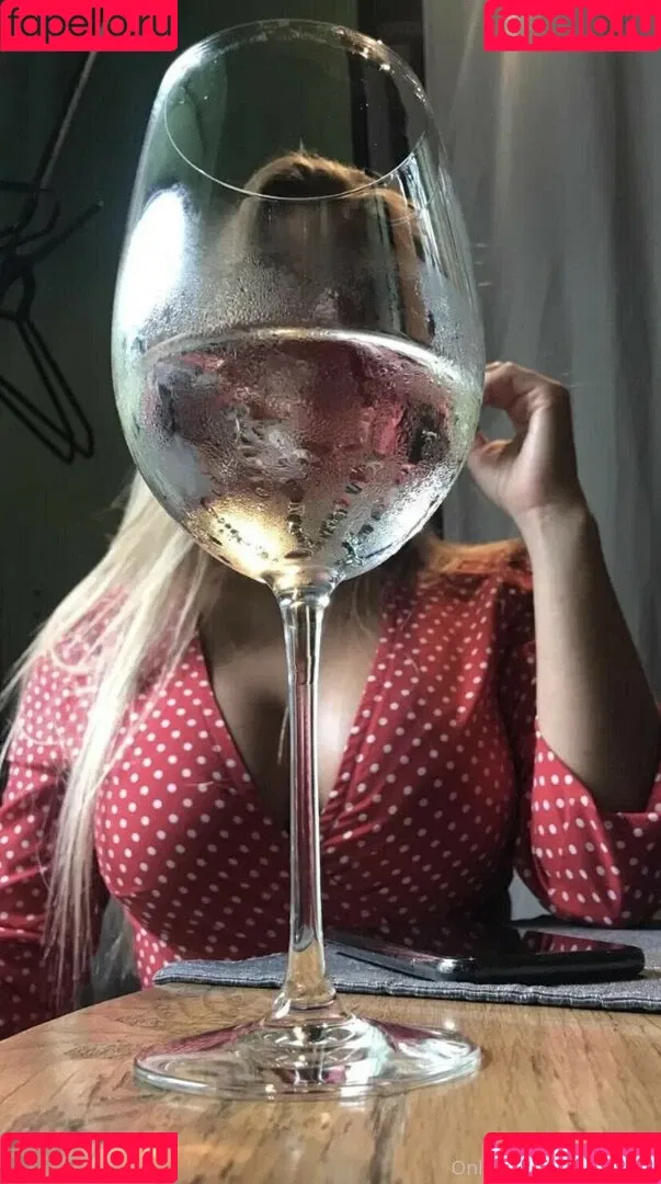 gubernatar / no_lesbi Onlyfans Photo Gallery 