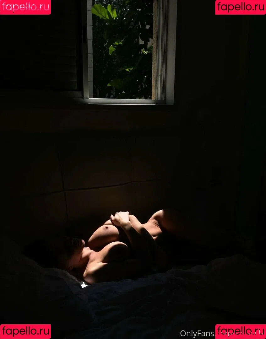 gubernatar / no_lesbi Onlyfans Photo Gallery 