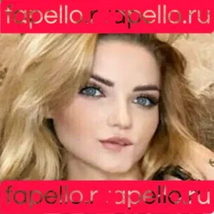 carol.xxx / carollinejane123742 Onlyfans Photo Gallery 