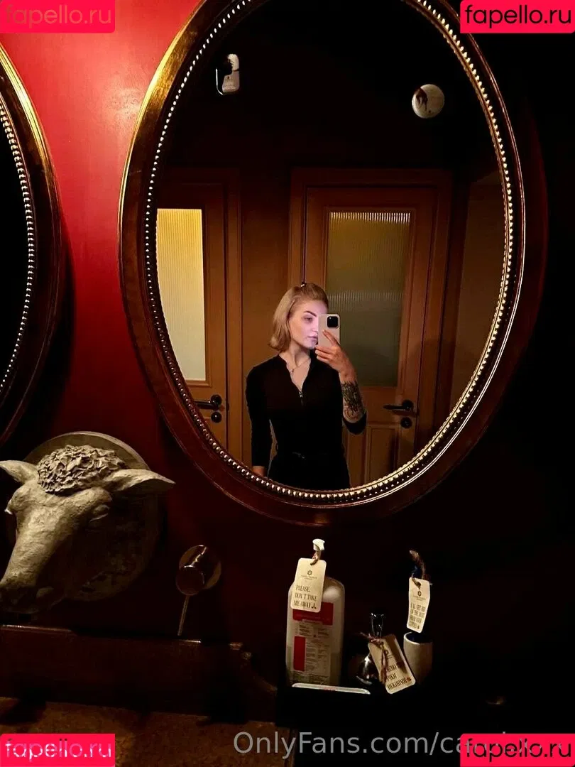 carol.xxx / carollinejane123742 Onlyfans Photo Gallery 