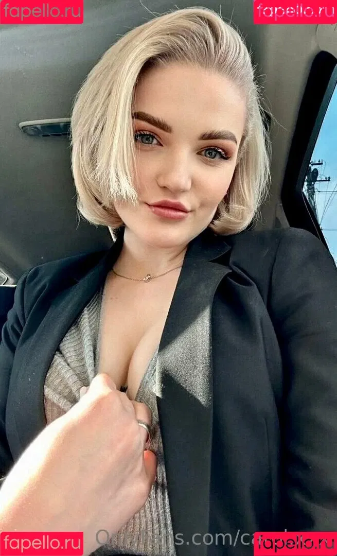 carol.xxx / carollinejane123742 Onlyfans Photo Gallery 