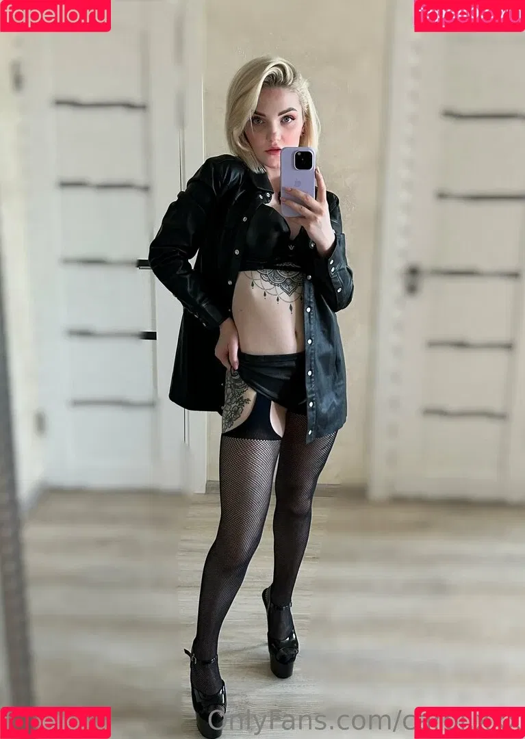 carol.xxx / carollinejane123742 Onlyfans Photo Gallery 