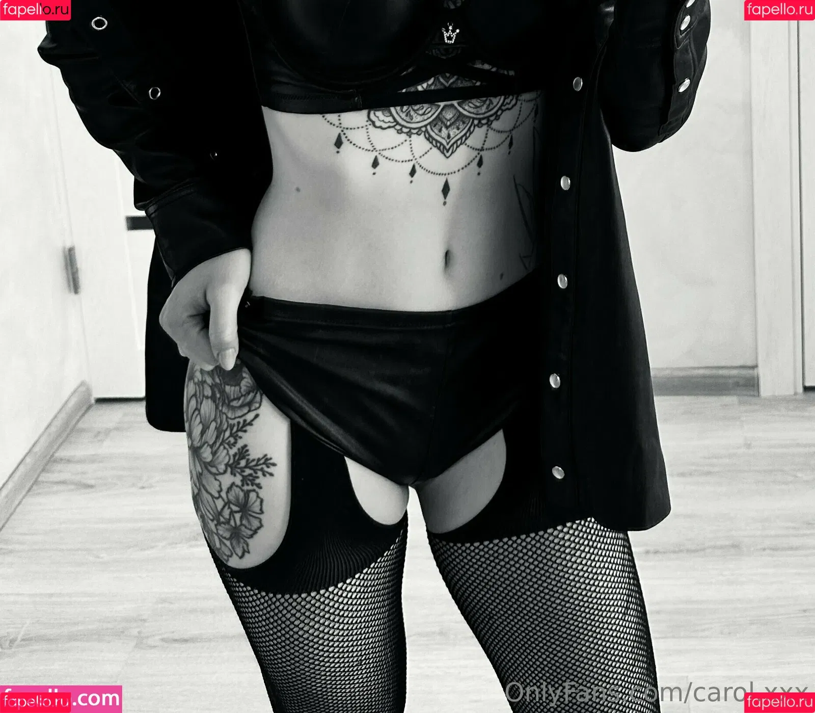 carol.xxx / carollinejane123742 Onlyfans Photo Gallery 