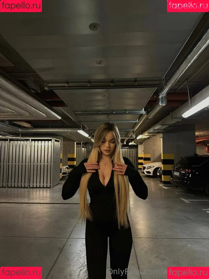 april007free / missamerrrickaa Onlyfans Photo Gallery 