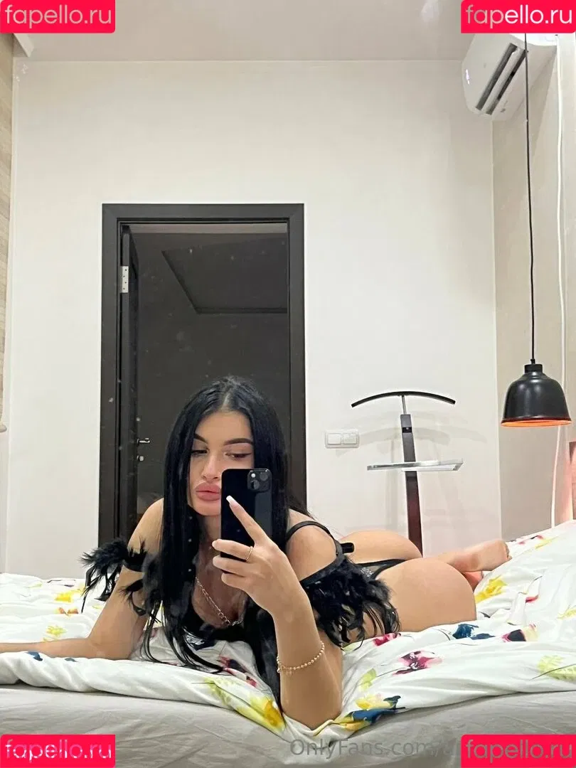 april007free / missamerrrickaa Onlyfans Photo Gallery 