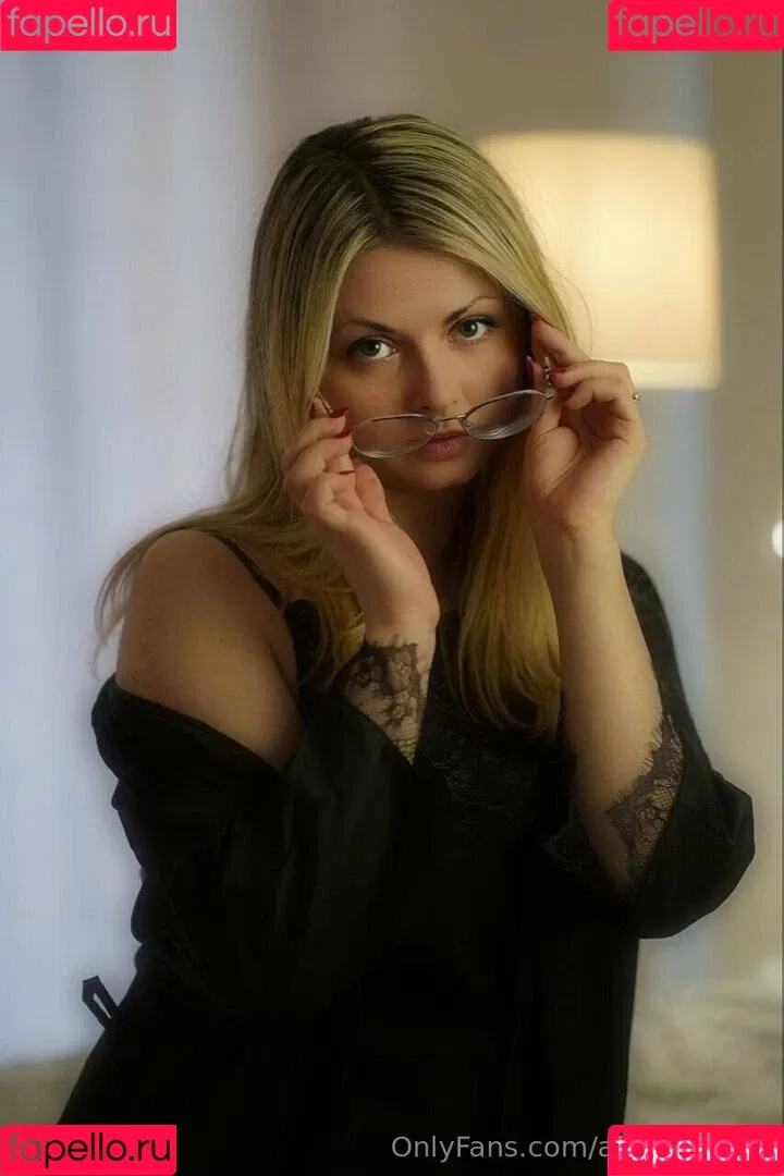 april007free / missamerrrickaa Onlyfans Photo Gallery 