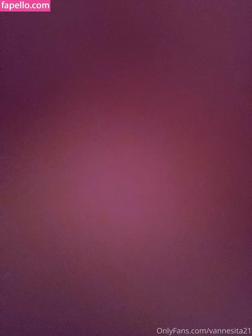 vanessahudgens / vannesita21 Onlyfans Photo Gallery 