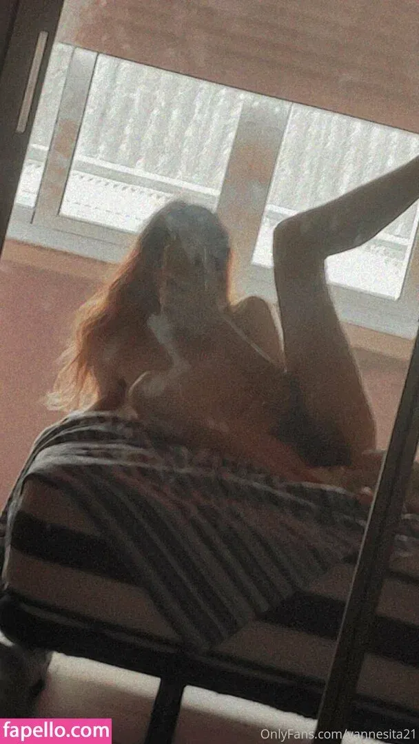 vanessahudgens / vannesita21 Onlyfans Photo Gallery 