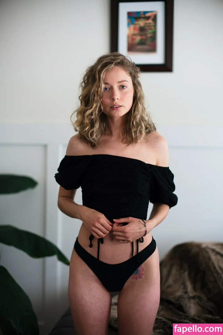 Cait Del Mar Onlyfans Photo Gallery 