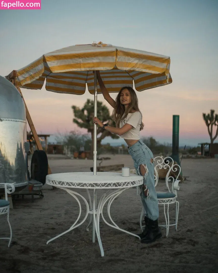 Cait Del Mar Onlyfans Photo Gallery 