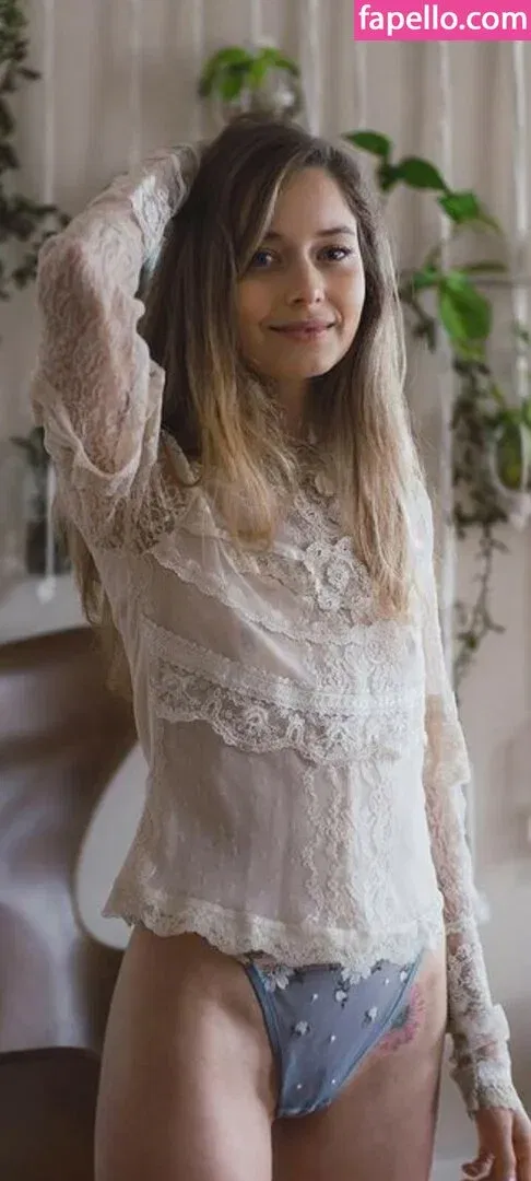 Cait Del Mar Onlyfans Photo Gallery 