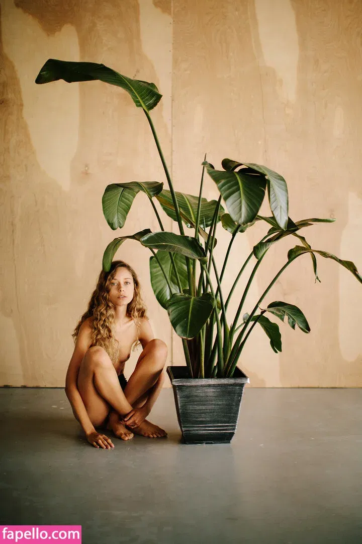 Cait Del Mar Onlyfans Photo Gallery 