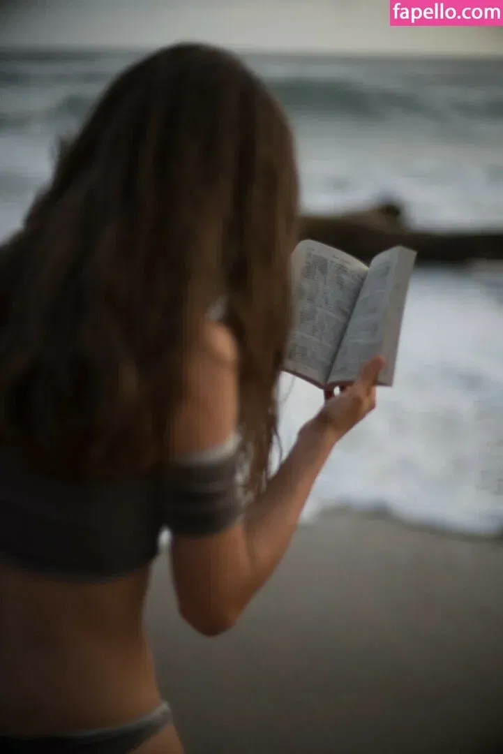 Cait Del Mar Onlyfans Photo Gallery 