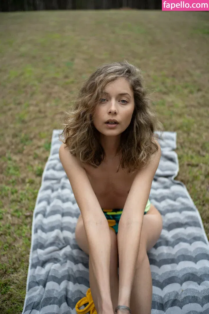 Cait Del Mar Onlyfans Photo Gallery 