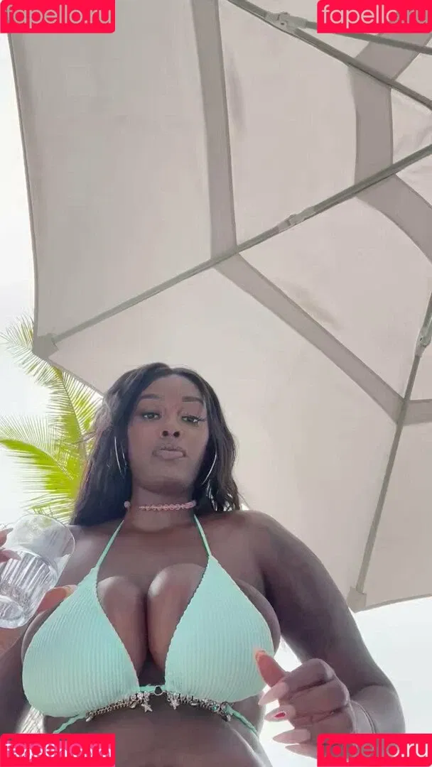 princessfrenxh / princesssfrenxh Onlyfans Photo Gallery 