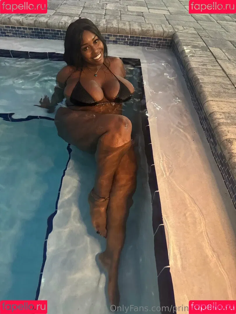 princessfrenxh / princesssfrenxh Onlyfans Photo Gallery 