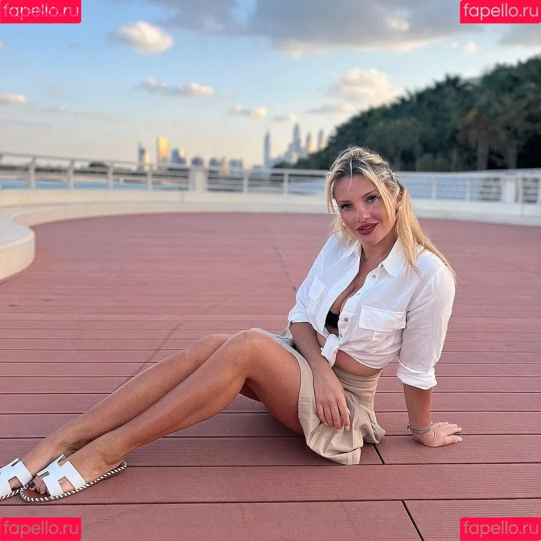 Evelyn Burdecki / evelyn_burdecki / evelynburdecki Onlyfans Photo Gallery 
