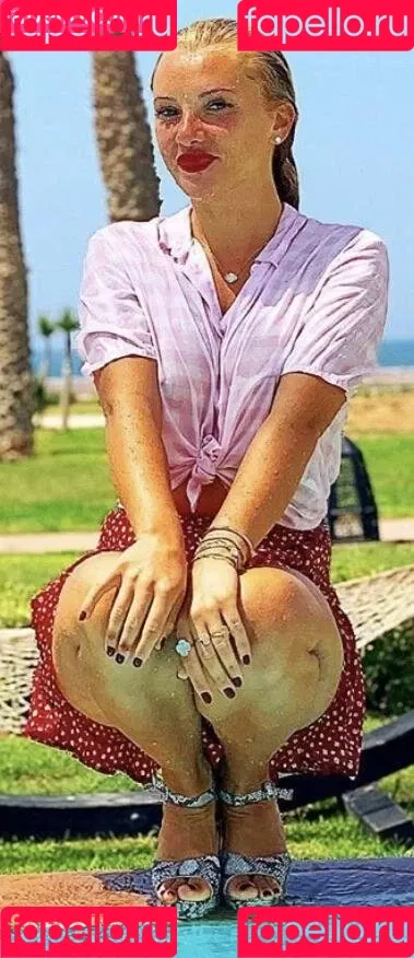 Evelyn Burdecki / evelyn_burdecki / evelynburdecki Onlyfans Photo Gallery 