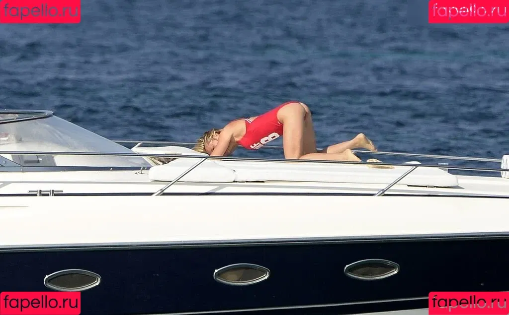 Evelyn Burdecki / evelyn_burdecki / evelynburdecki Onlyfans Photo Gallery 