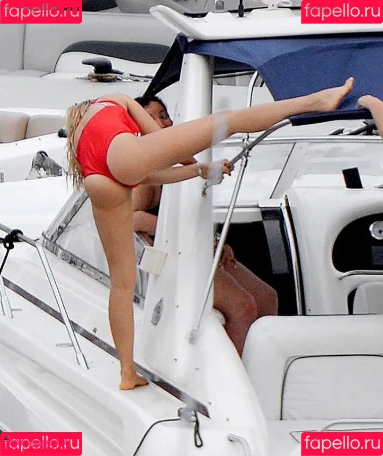 Evelyn Burdecki / evelyn_burdecki / evelynburdecki Onlyfans Photo Gallery 